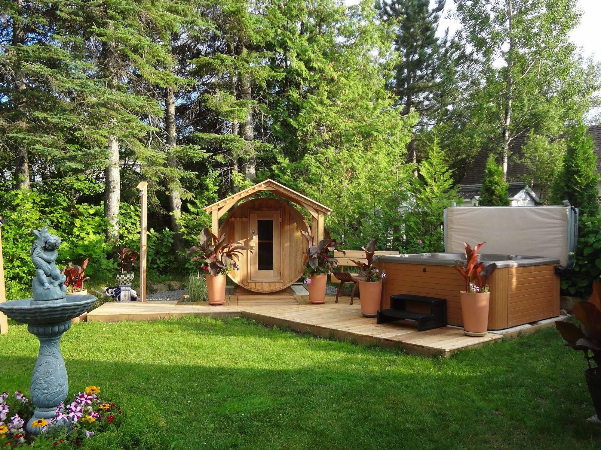 Hotel Saint-Donat Екстериор снимка